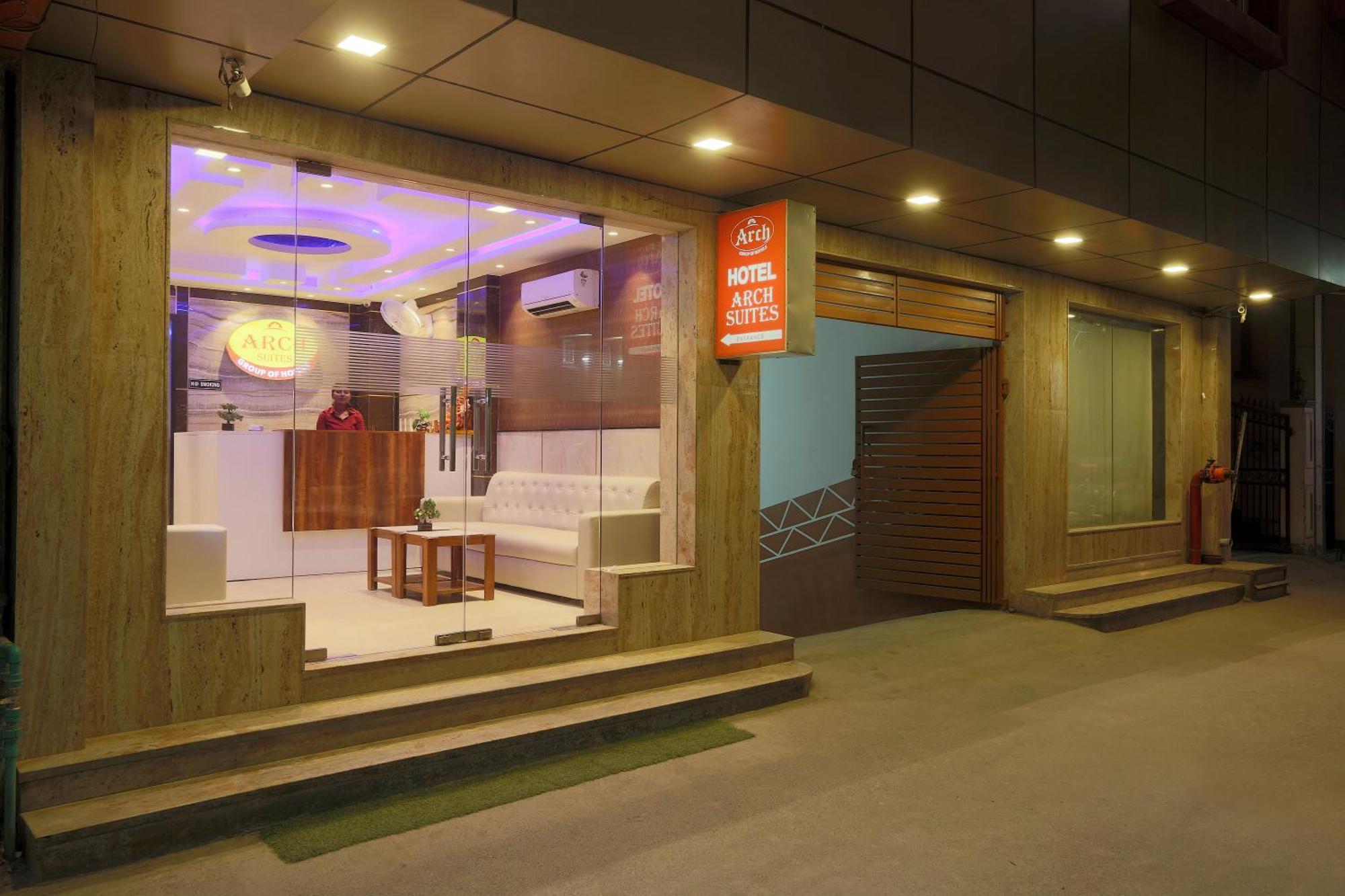 Hotel Arch Suites - Near Aerocity New Delhi Exterior photo