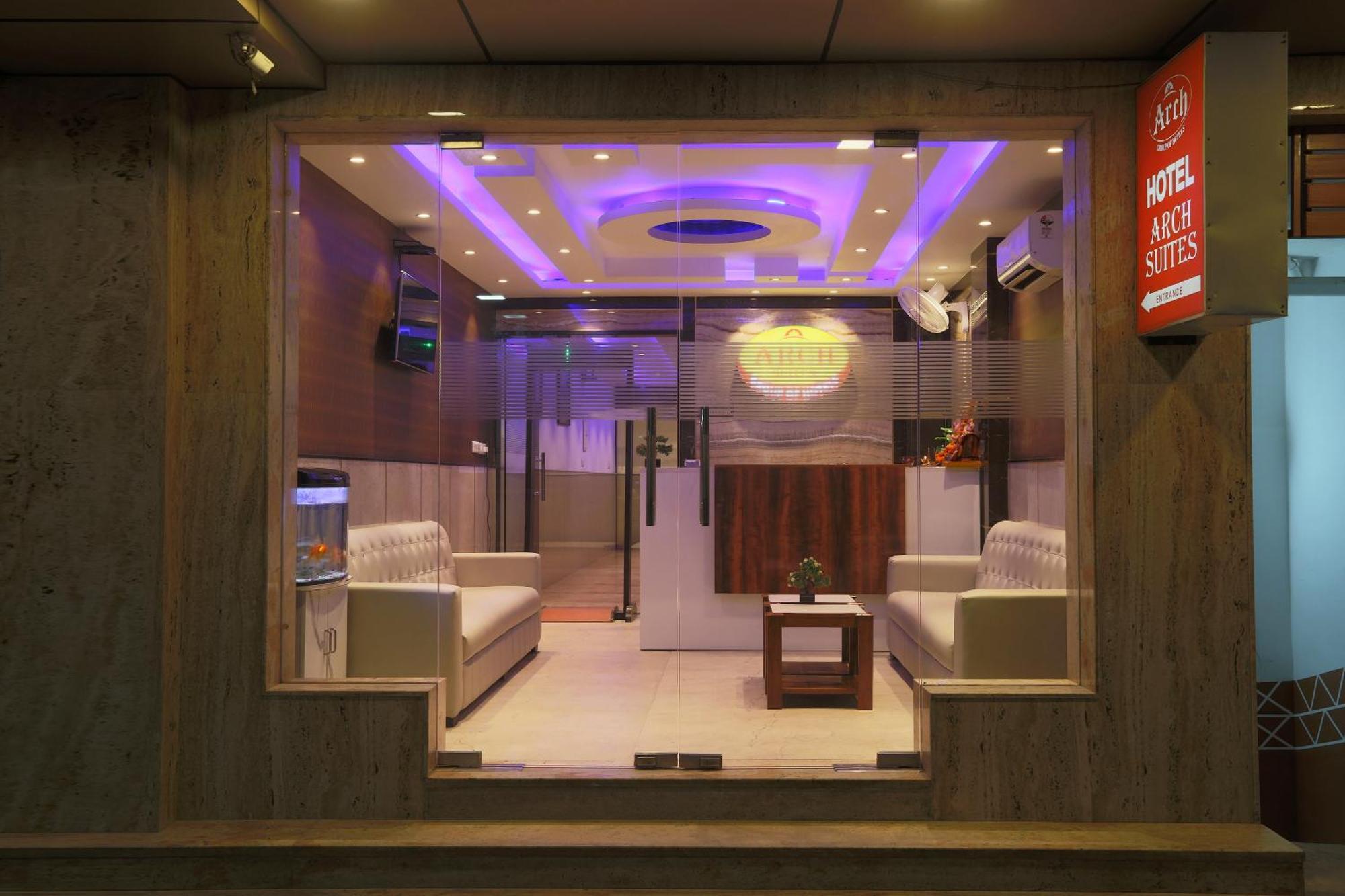 Hotel Arch Suites - Near Aerocity New Delhi Exterior photo